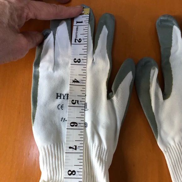Ansell HyFlex 11-800 nylon gloves - Picture 4 of 6